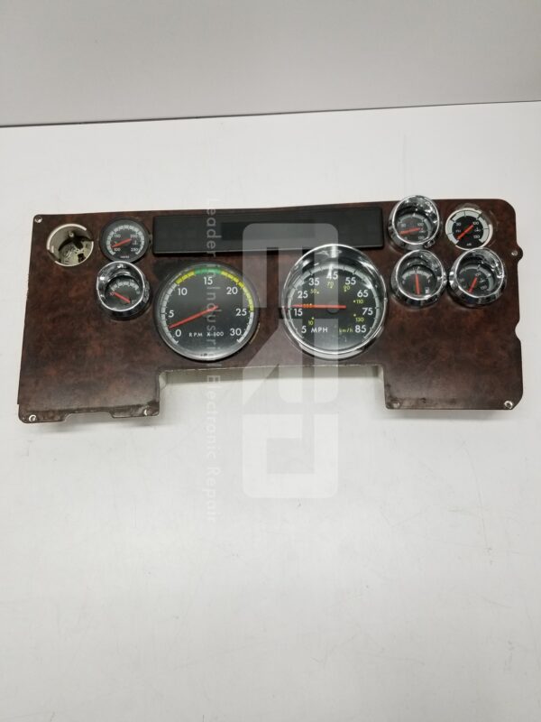 Freightliner A22-42289-010 gauge cluster