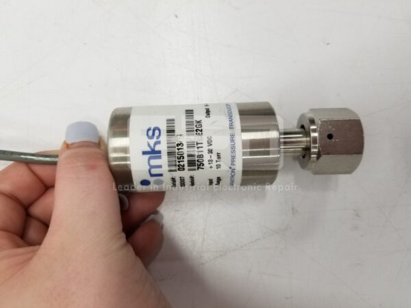 Mks Instruments Inc 750b pressure transducer