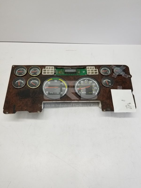 Freightliner A22-47575-000 gauge cluster