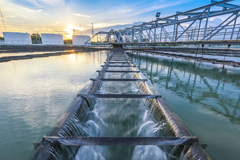 The Future of Wastewater Treatment: Smart Plants, AI, and Predictive Maintenance